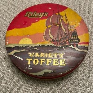 Vintage Collectors Tin Riley’s Variety TOFFEE Halifax, England  5” Round